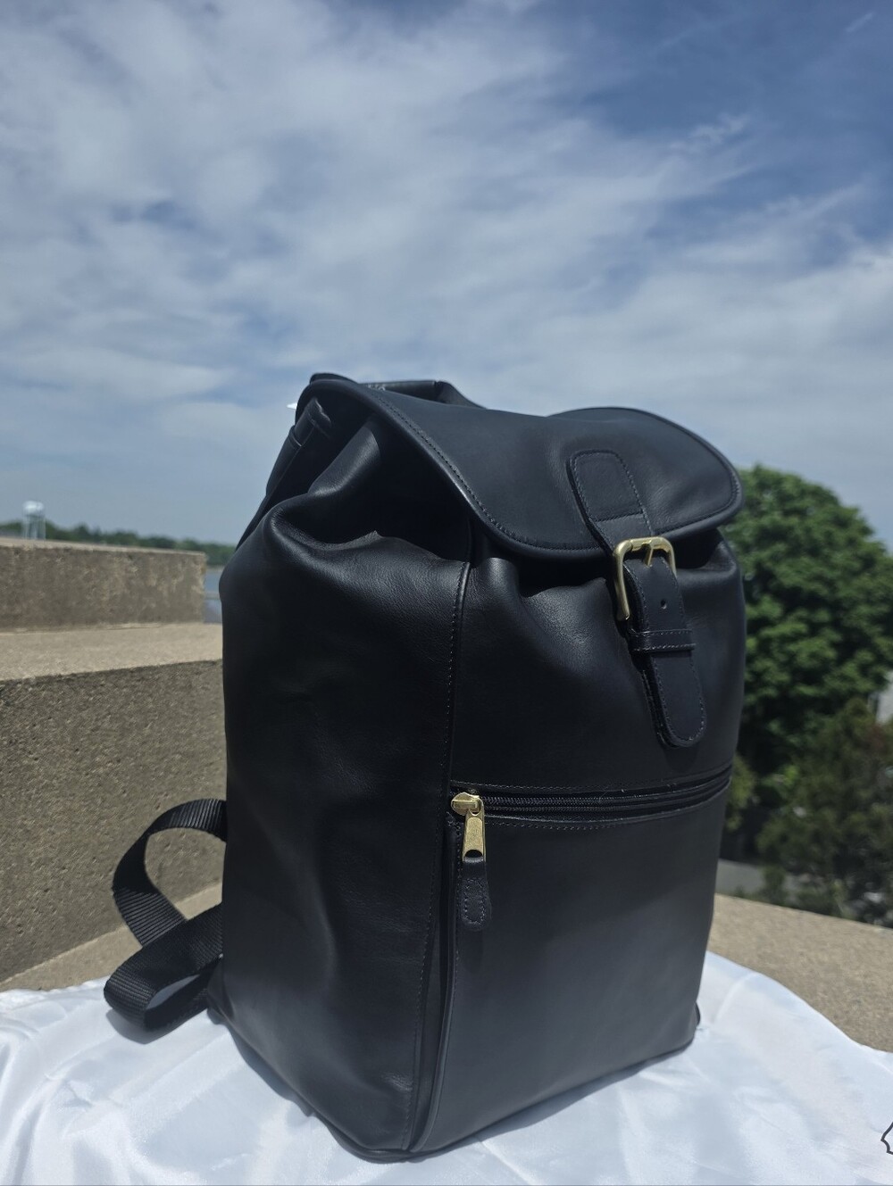 New, Vintage Coach XL Backpack, USA - Picture 8 of 16